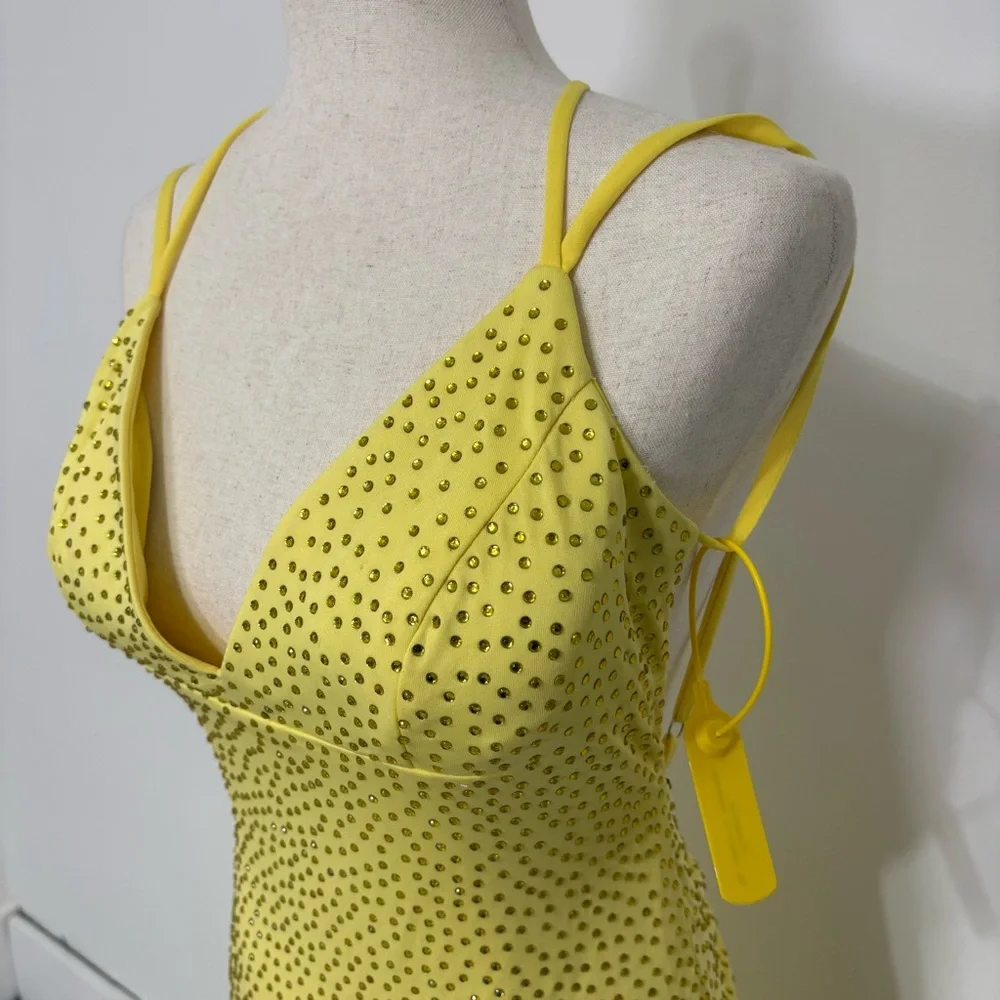 Unbranded Yellow V-Neck Rhinestone Mermaid Open Back Prom Dress Sz 2 - Picture 2 of 5